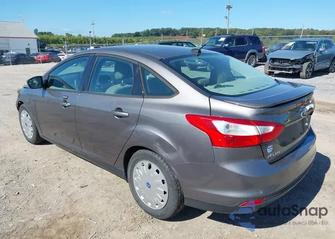 2012 Ford Focus Se z USA, uszkodzony, nr VIN 1FAHP3F2XCL209750